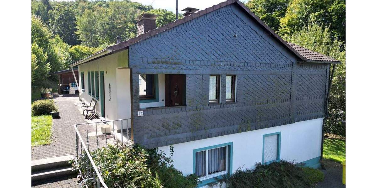 Einfamilienhaus Freudenberg Niederndorf - 6 Zimmer, 168 m&sup2;, 354.000&euro; | Angebot:25800103