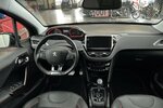 Peugeot 2008 1.2 GT-Line Automatik Sitzheizung Carplay 120.782 km 11.367 &euro; Lich 35423