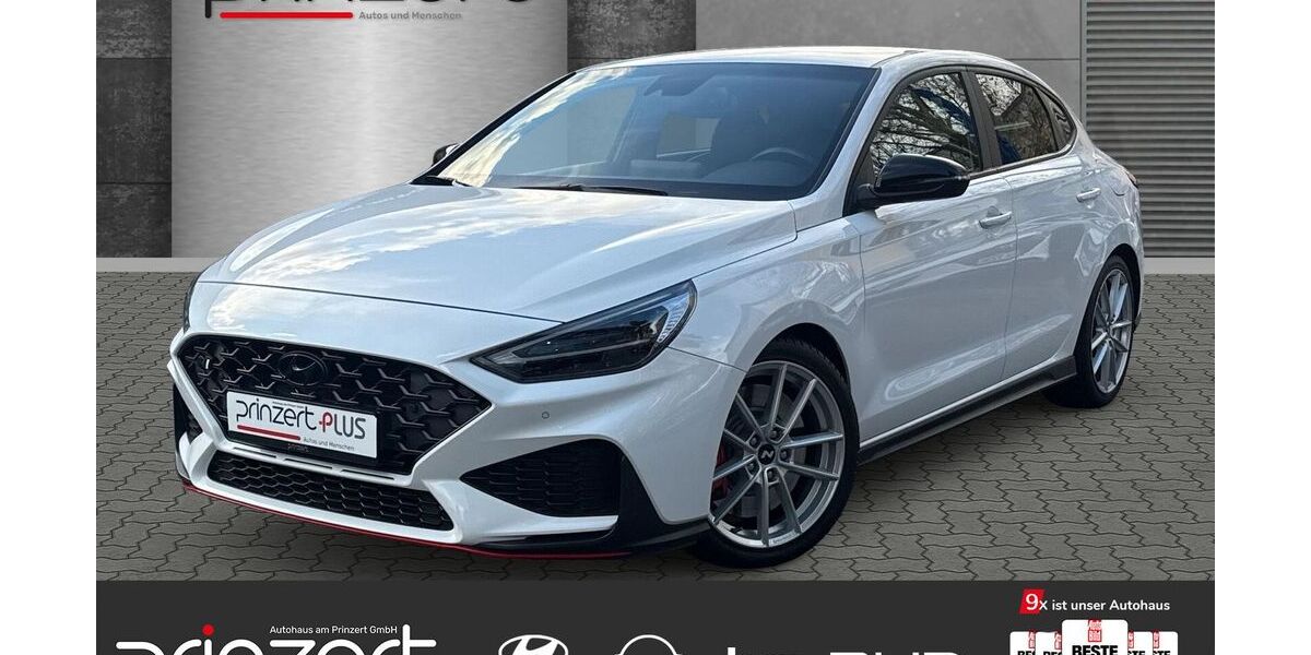 Hyundai i30 63.208 km 29.670 &euro; Darmstadt 64285