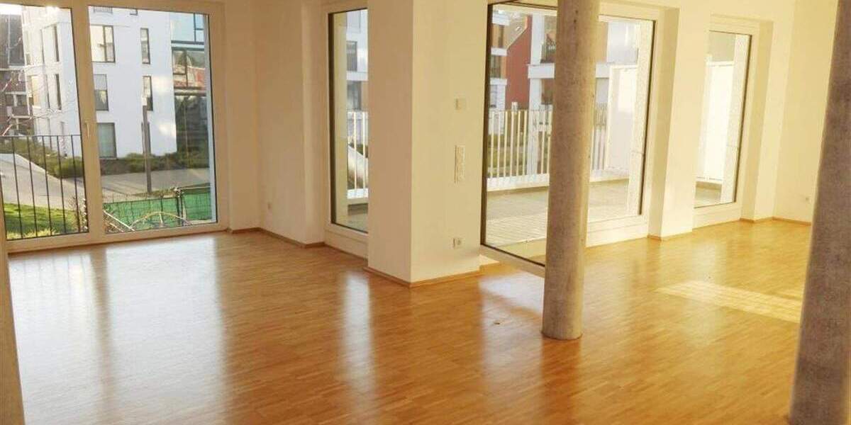 Etagenwohnung Mönchengladbach Stadtmitte - 2 Zimmer, 103 m&sup2;, 1.379&euro; | Angebot:25052081