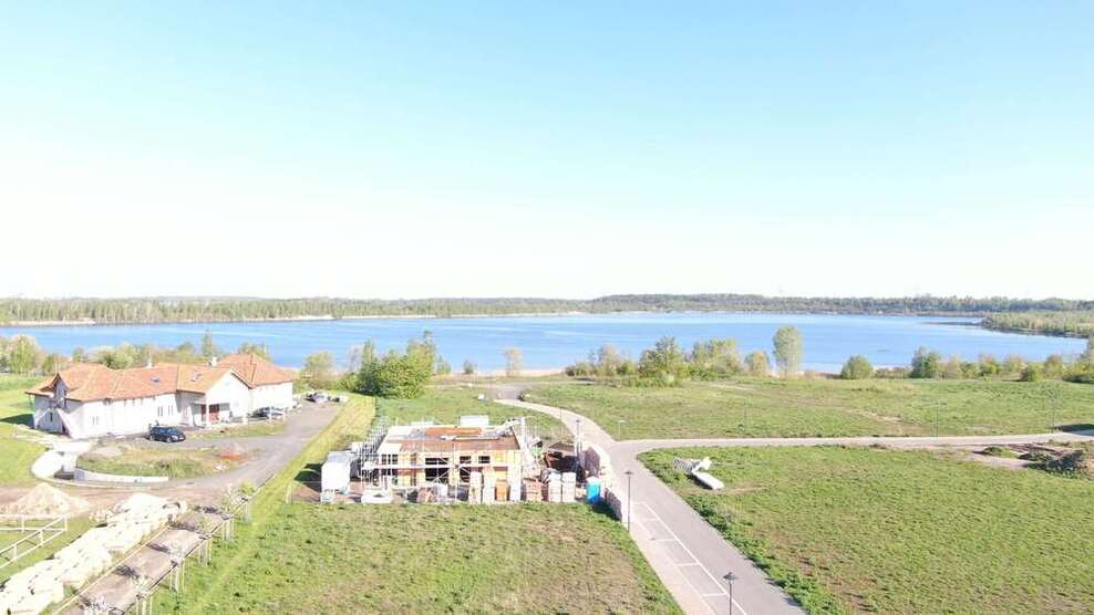 Grundstück zu verkaufen in Neukieritzsch 359.000 € 1027 m²