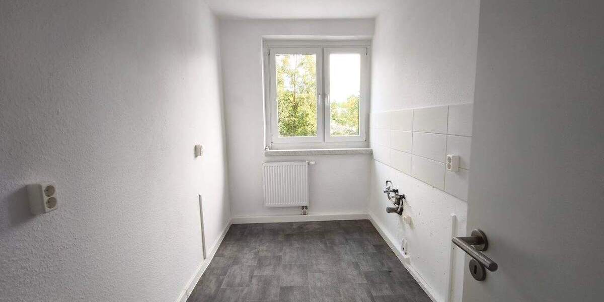 Etagenwohnung Sangerhausen Oberröblingen - 4 Zimmer, 72 m&sup2;, 447&euro; | Angebot:25694771