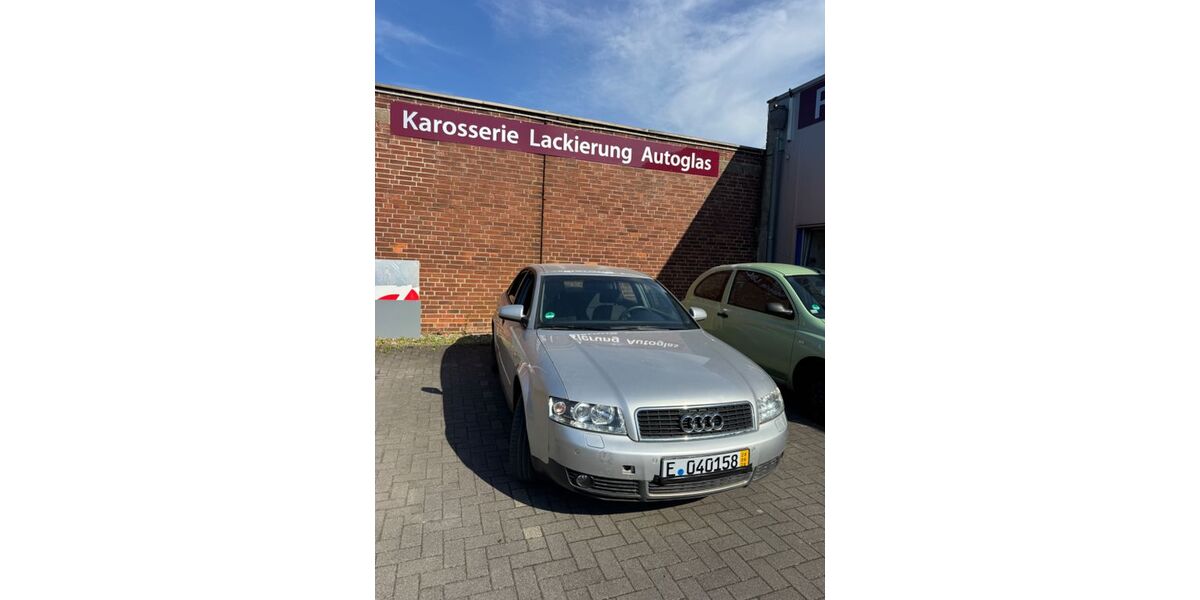 Audi A4 187.000 km 2.200 &euro; Essen 45355