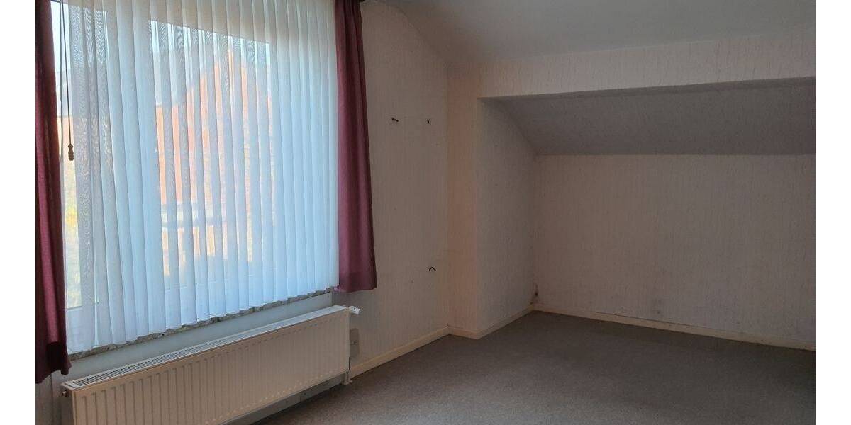 Einfamilienhaus Meldorf - 6 Zimmer, 140 m&sup2;, 198.000&euro; | Angebot:25742104