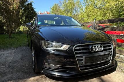 Audi A3 271.905 km 7.000 &euro; Droyßig 06722