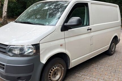 VW T5 Transporter 233.076 km 4.990 &euro; Essen 45326