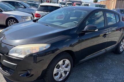 Renault Megane 185.000 km 2.250 &euro; Salzgitter 38229