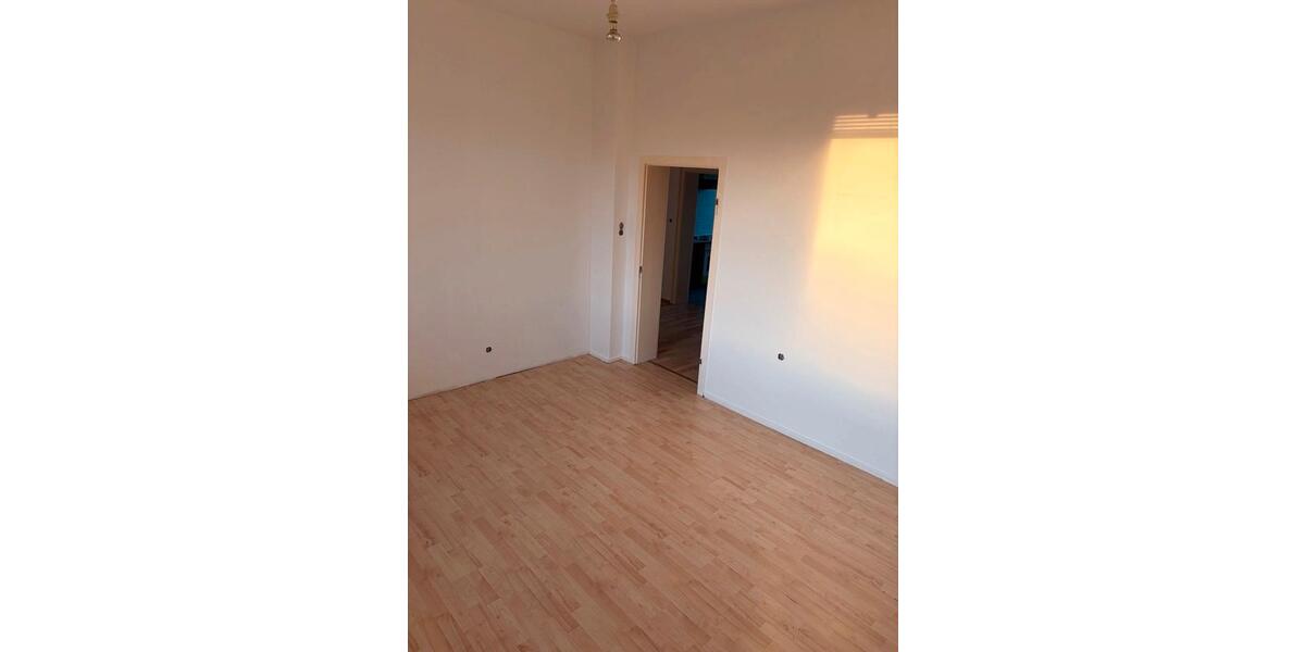 Etagenwohnung Kassel Bettenhausen - 4 Zimmer, 116 m&sup2;, 1.600&euro; | Angebot:25479972