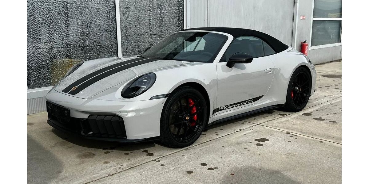 Porsche 992 5.000 km 225.911 &euro; Feldkirchen bei München 85622