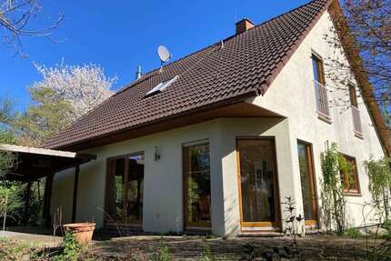 Haus zum Kaufen in Bergisch Gladbach 735.000 € 147 m²