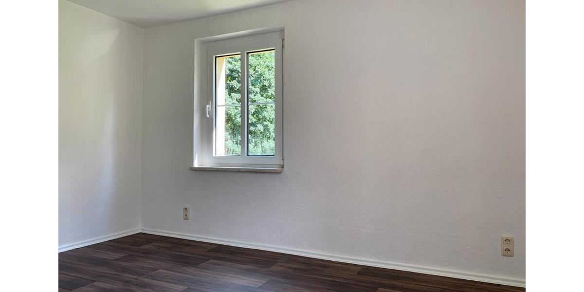 Etagenwohnung Drebach - 3 Zimmer, 64 m&sup2;, 330&euro; | Angebot:24704370