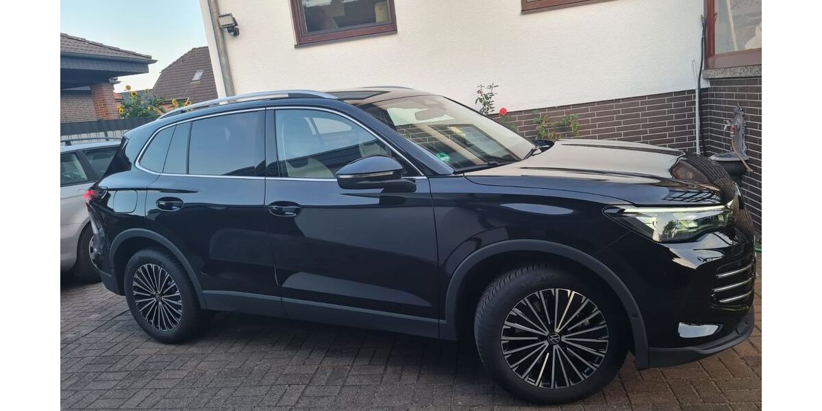 VW Tiguan 20.000 km 38.800 &euro; Jembke 38477