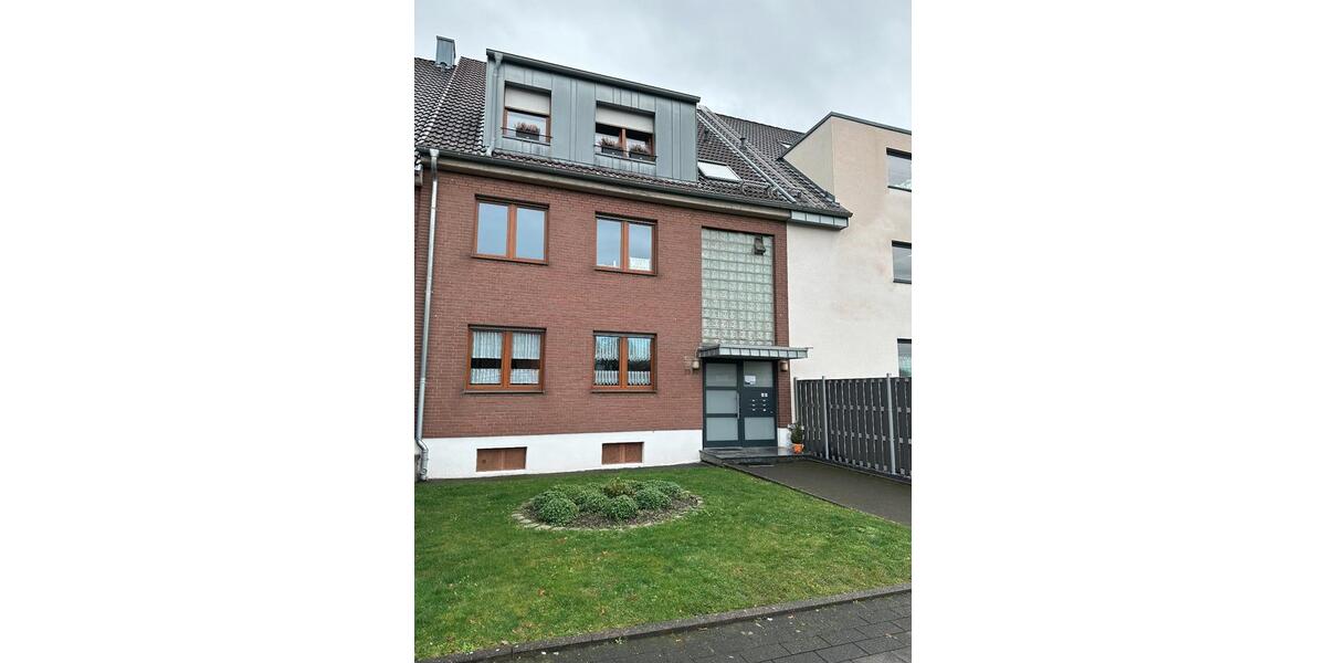 Erdgeschoßwohnung Hürth - 3.5 Zimmer, 83 m&sup2;, 1.140&euro; | Angebot:24943795