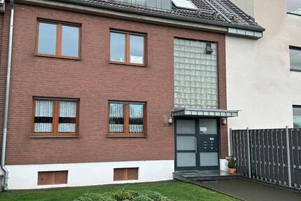 Wohnung Hürth - 3.5 Zimmer, 83 m&sup2;, 1.140&euro; | Angebot:24943795