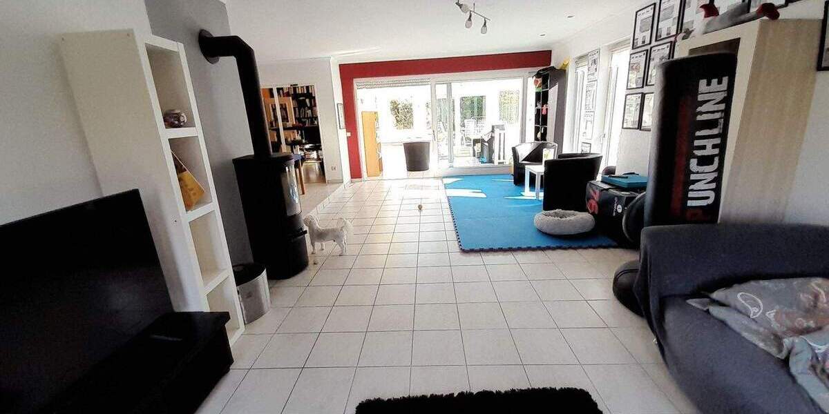 Bungalow Nordhorn Bakelde - 6 Zimmer, 185 m&sup2;, 358.000&euro; | Angebot:25896084