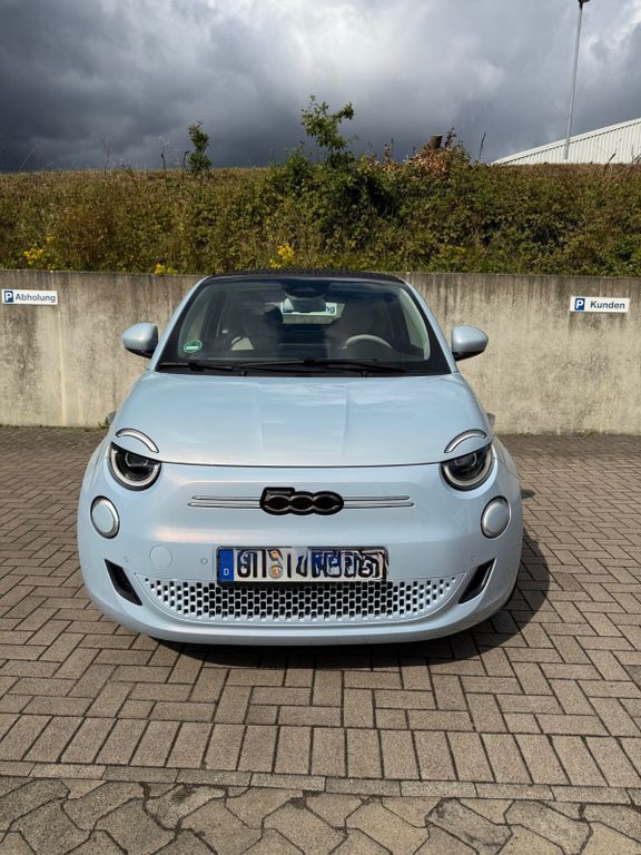 Fiat 500e 55.000 km 19.500 € Scharbeutz 23684