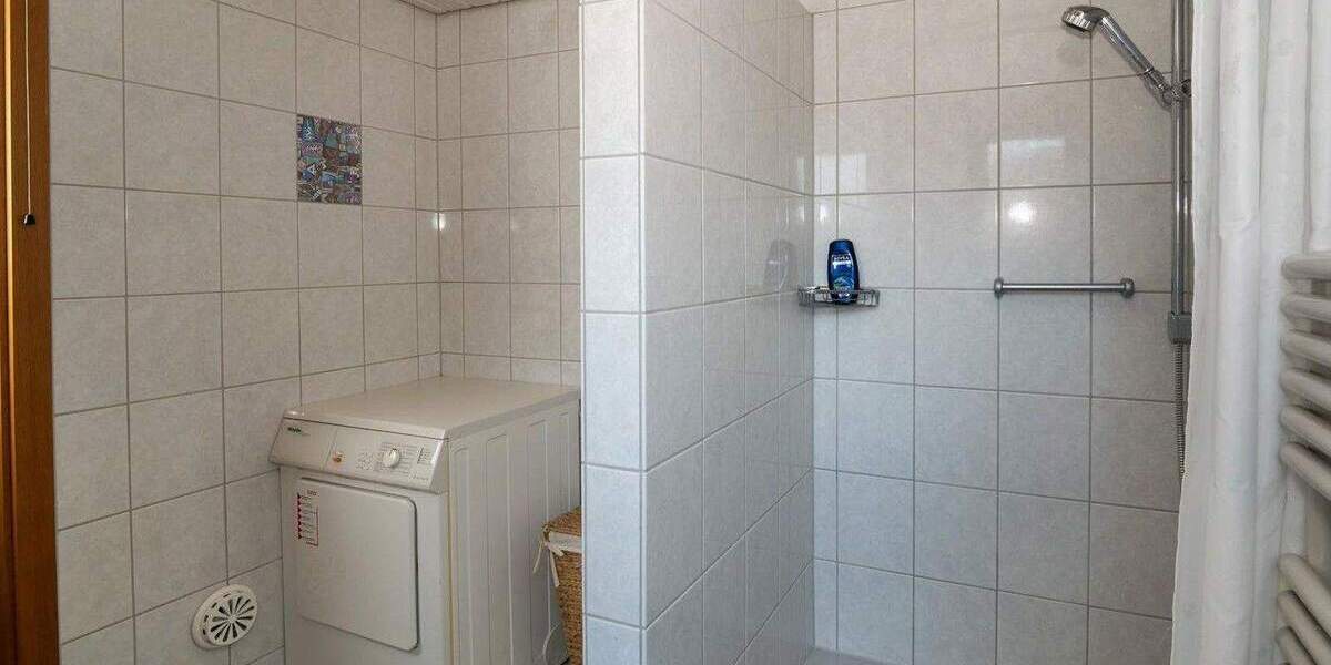 Ganzes Wohn- u. Geschäftshaus zum Preis einer Wohnung! Provisionsfrei! 5 zimmer