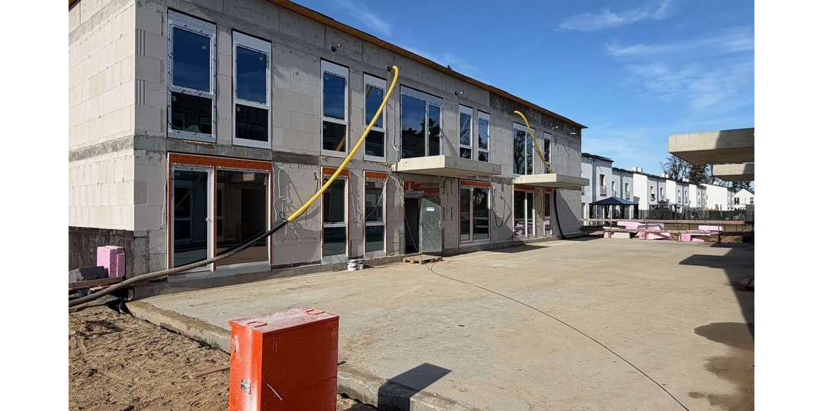 Etagenwohnung Fredersdorf - 4 Zimmer, 96 m&sup2;, 1.569&euro; | Angebot:25400389