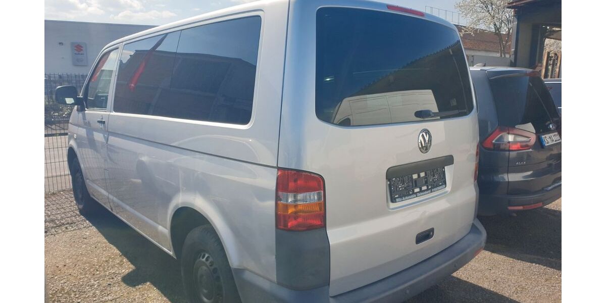 VW T5 Caravelle 221.000 km 10.000 &euro; Calden 34379