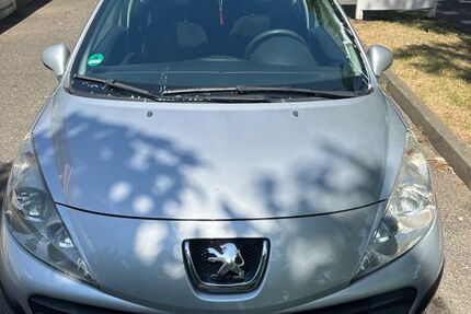 Peugeot 207 152.000 km 1.500 € Bonn 53173