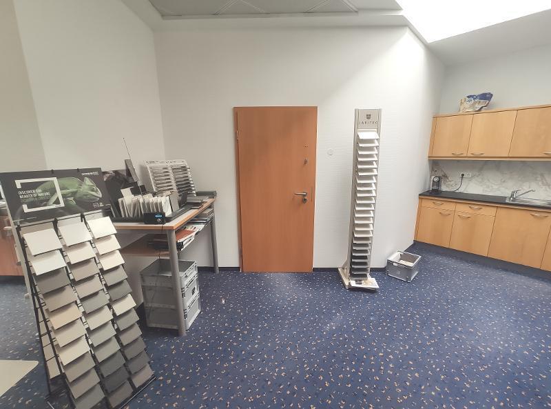 Laden-, Büro- oder Praxisräumein Pommersfelden OT zimmer
