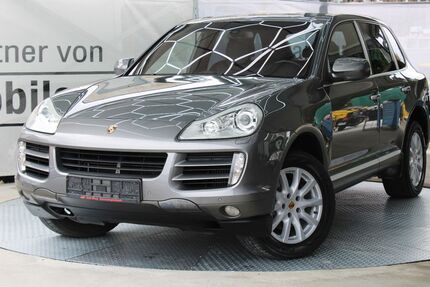 Porsche Cayenne 154.000 km 15.700 € Mönchengladbach 41066