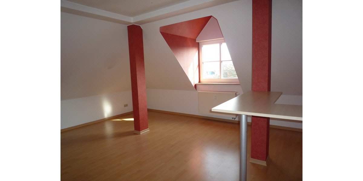 Von oben über Gothas Altstadt blicken - Dachgeschoßwohnung Gotha Helenenstraße 17 / WE 8 | Angebot:26627562