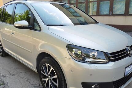 VW Touran 158.000 km 13.900 € Amt Wachsenburg OT: Ichtershausen 99334
