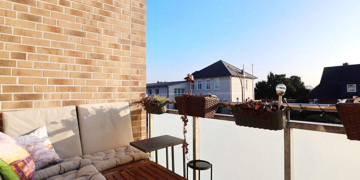 Moderne und Hochwertige 3-Zimmer Wohnung mit Balkon in Bönningstedt 3 zimmer