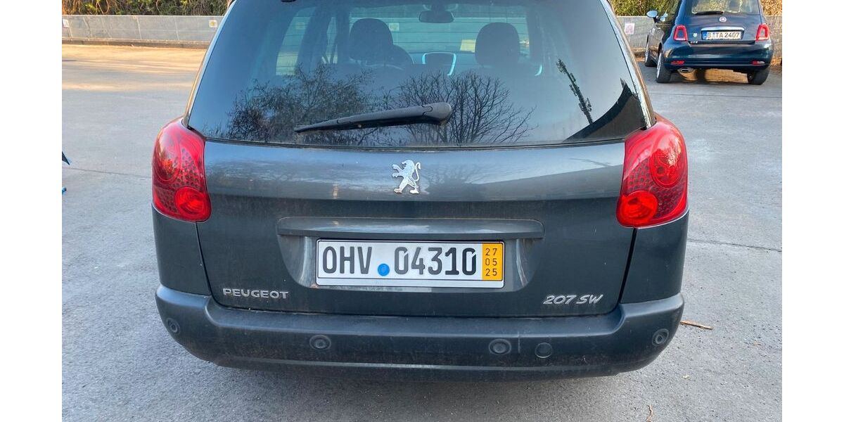 Peugeot 207 112.785 km 2.750 &euro; Berlin 12107