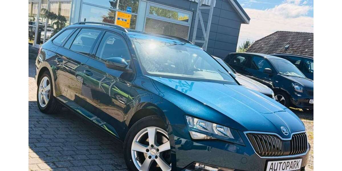 Skoda Superb 132.000 km 15.949 &euro; Mallentin bei Lübeck(B105) 23936
