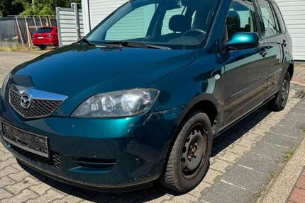 Mazda 2 247.945 km 999 &euro; Bitterfeld - Wolfen 06766