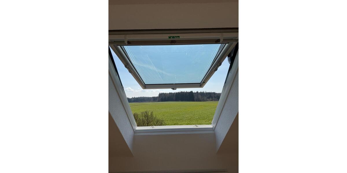 Dachgeschoßwohnung Aulendorf - 3.5 Zimmer, 91 m&sup2;, 1.100&euro; | Angebot:26033031