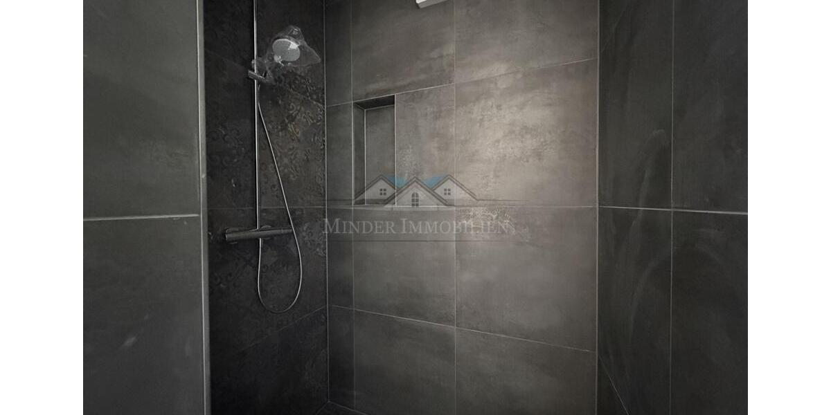 Einfamilienhaus Butzbach - 5 Zimmer, 142 m&sup2;, 1.420&euro; | Angebot:26325734