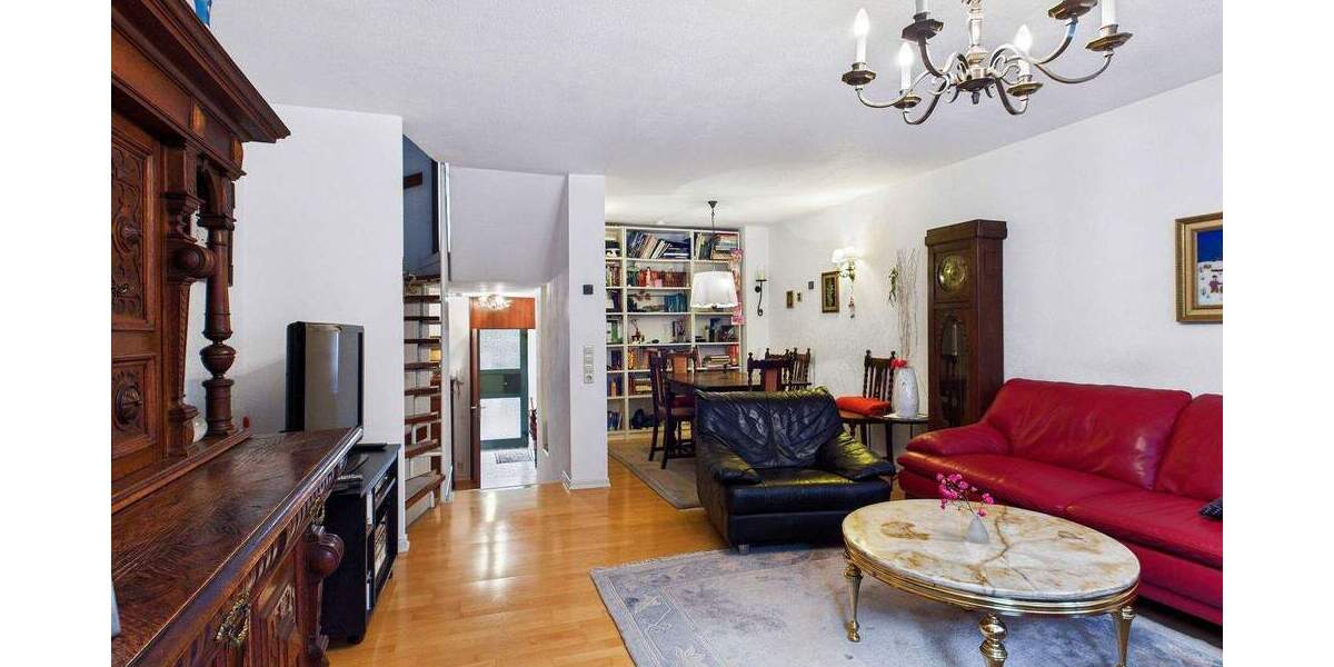 Reihenmittelhaus Stuttgart Stammheim - 5 Zimmer, 127 m&sup2;, 559.000&euro; | Angebot:24735769