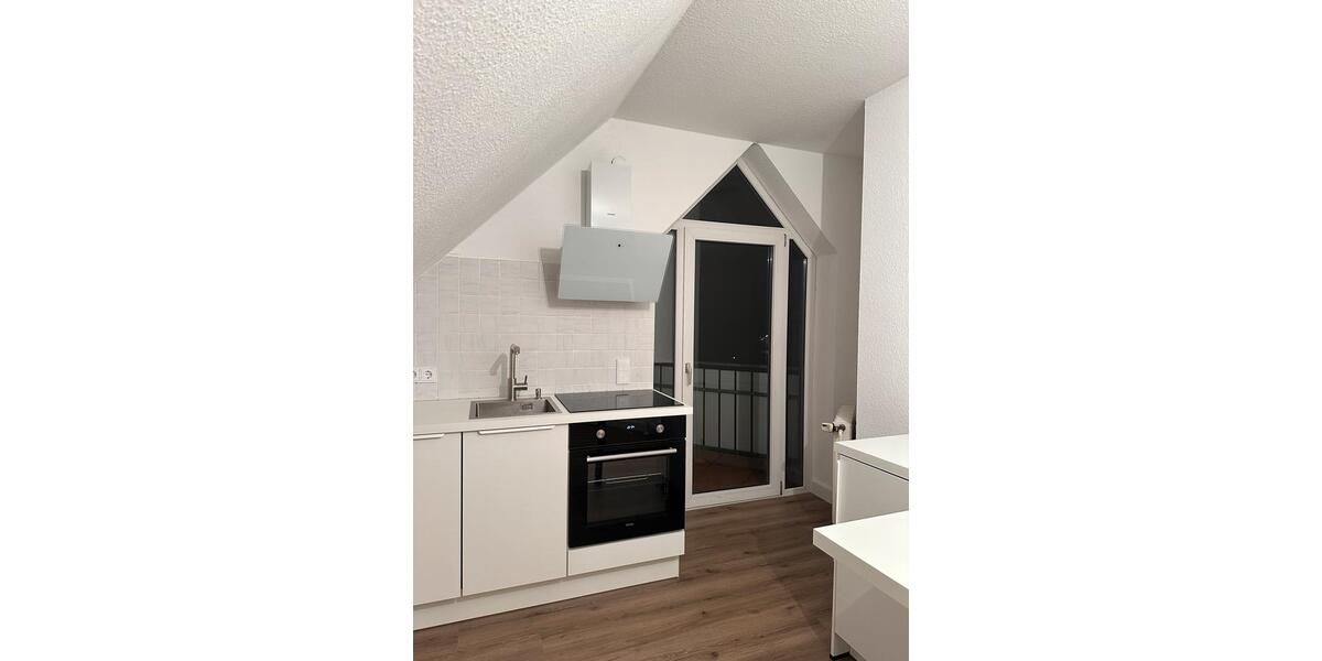 Dachgeschoßwohnung Delbrück - 2 Zimmer, 38 m&sup2;, 520&euro; | Angebot:25335138