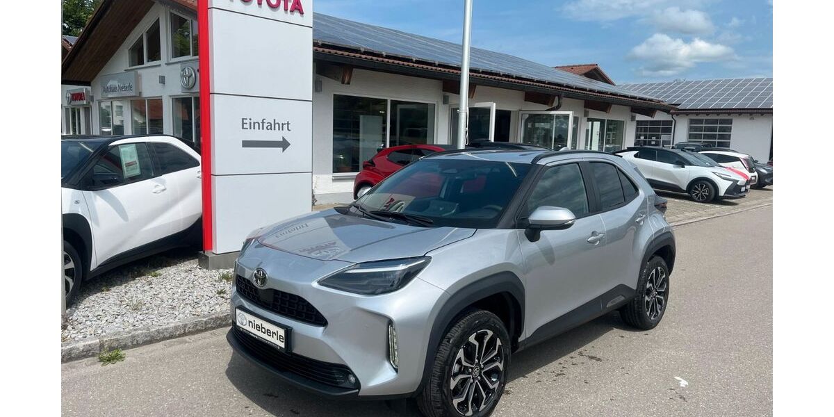 Toyota Yaris Cross 2.500 km 27.990 &euro; Germaringen 87656