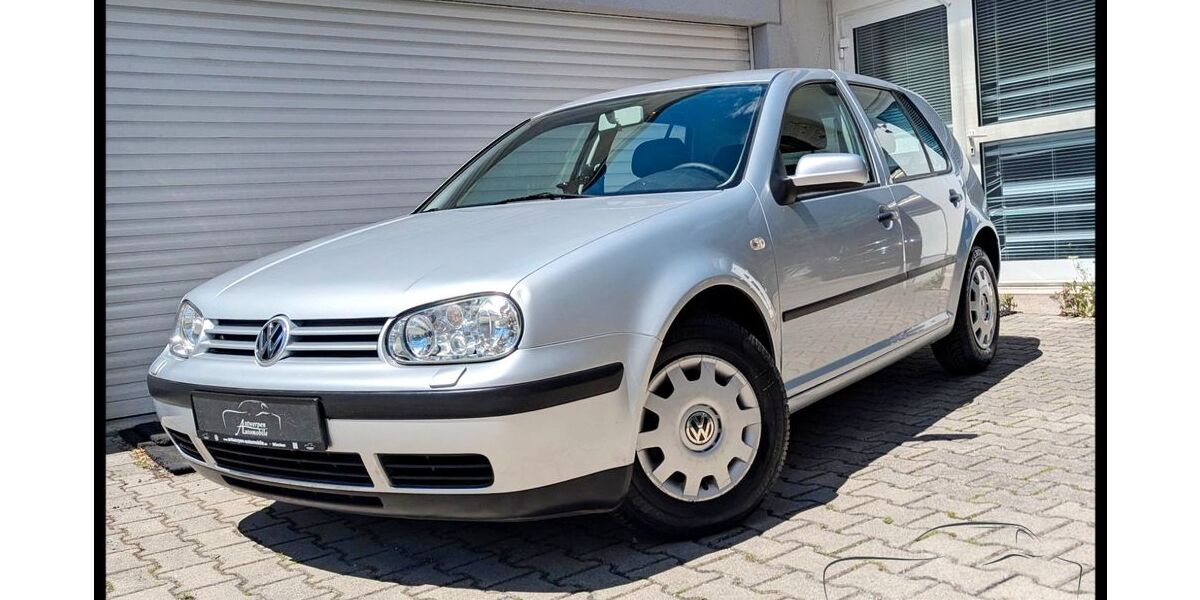 VW Golf 41.994 km 5.950 &euro; München 81243