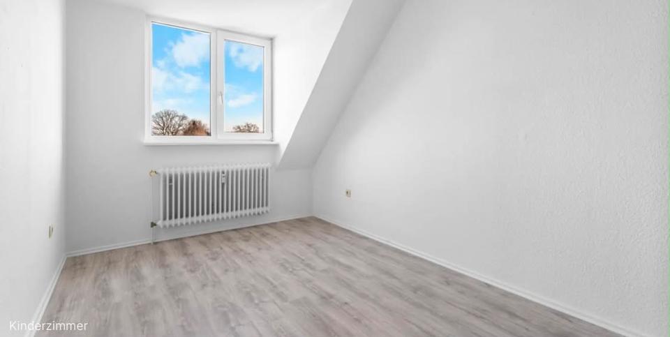 Dachgeschoßwohnung Bremen Burglesum - 3 Zimmer, 72 m&sup2;, 900&euro; | Angebot:26670056