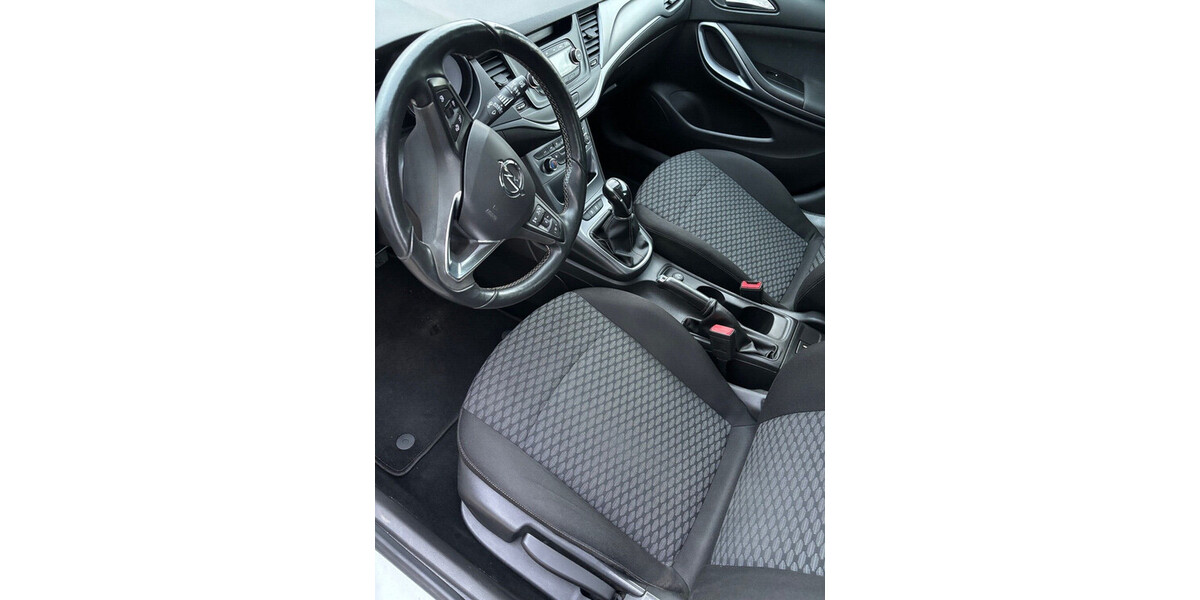 Opel Astra K 78.000 km 10.800 &euro; Ortenberg 63683