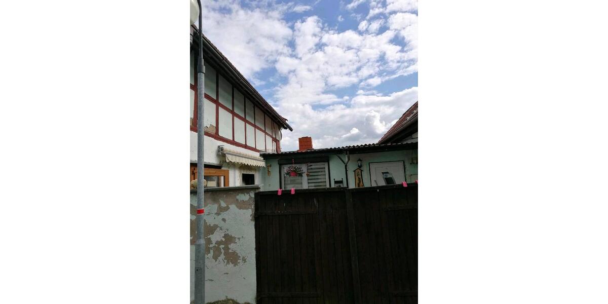 Einfamilienhaus Sondershausen - 4 Zimmer, 90 m&sup2;, 55.000&euro; | Angebot:19142098