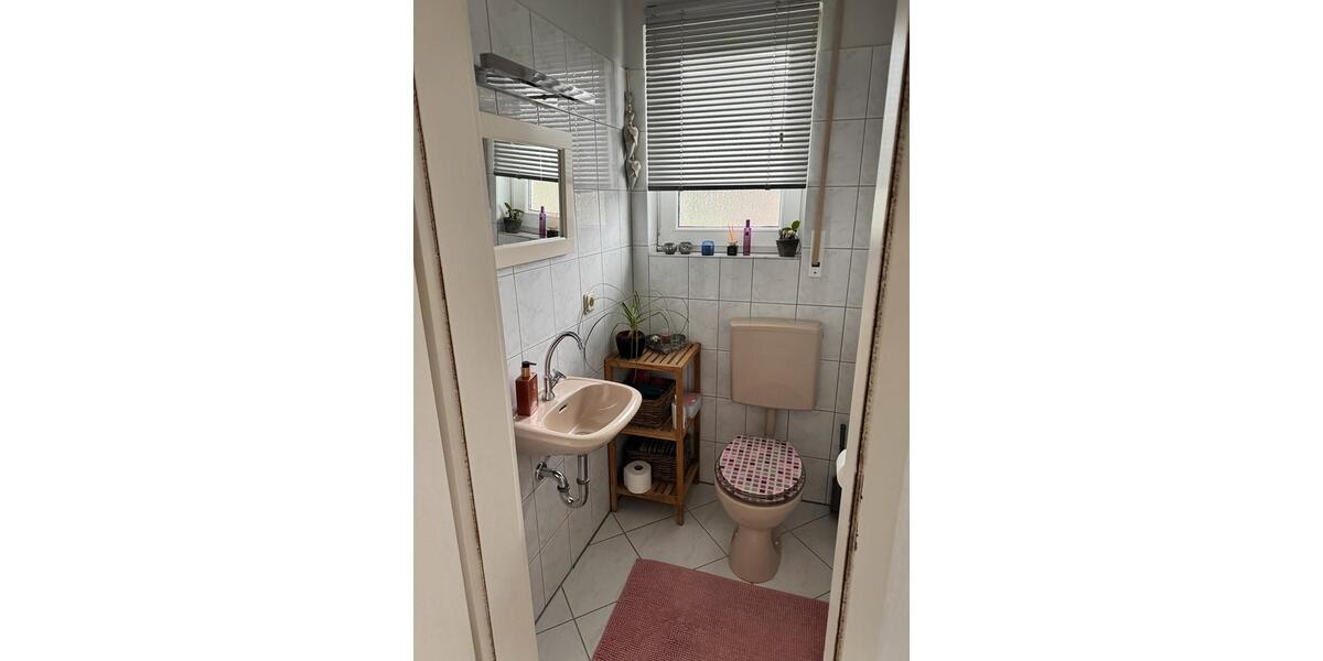 Bungalow Nümbrecht - 4 Zimmer, 114 m&sup2;, 300.000&euro; | Angebot:26702155