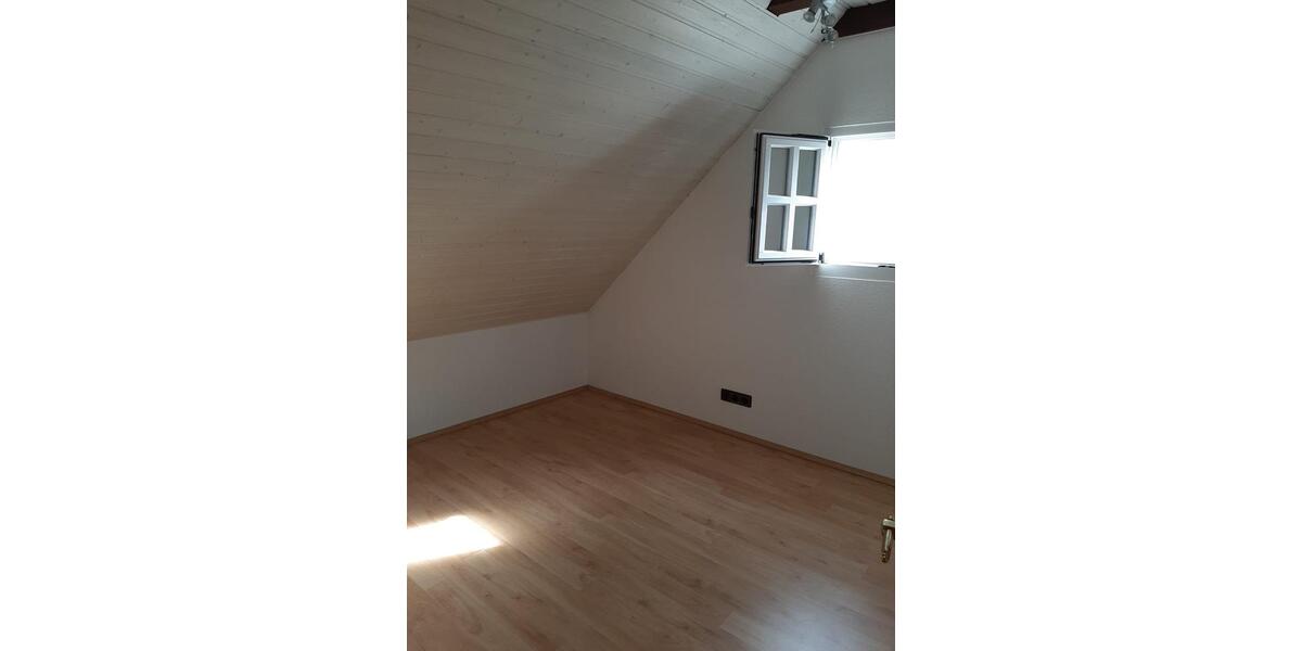 Einfamilienhaus Solingen Ohligs - 4 Zimmer, 110 m&sup2;, 1.410&euro; | Angebot:24563270