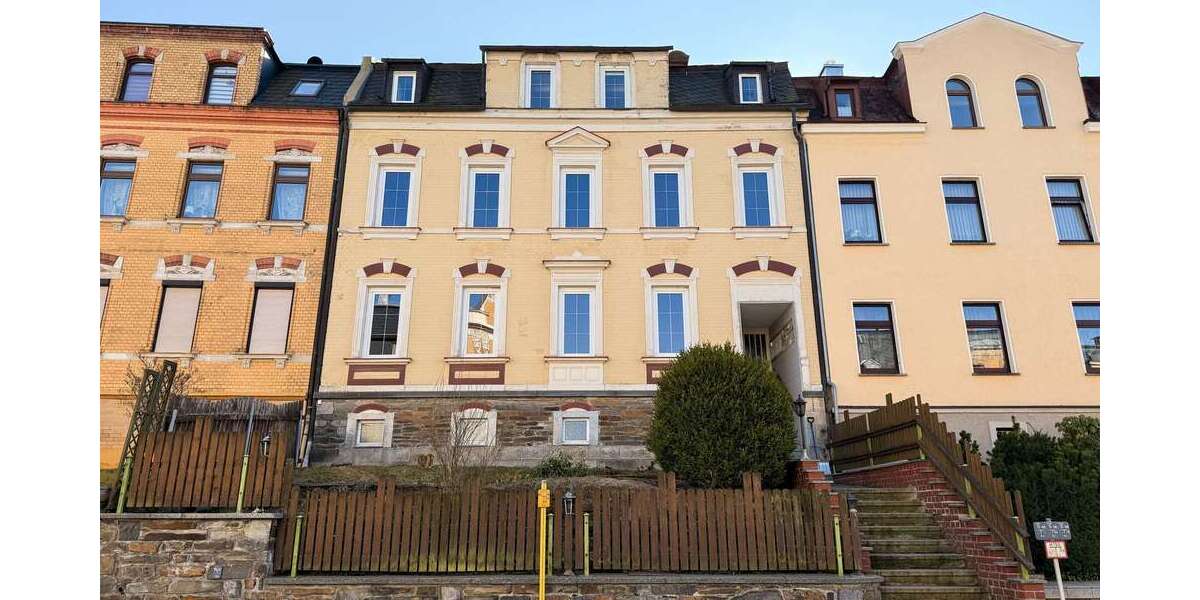 Einfamilienhaus Markneukirchen - 9 Zimmer, 204 m&sup2;, 109.000&euro; | Angebot:25537916