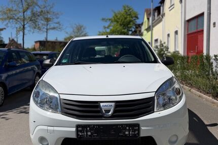 Dacia Sandero 98.800 km 1.999 &euro; Bamberg 96050