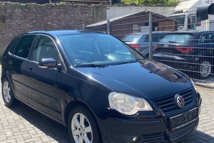 VW Polo 162.000 km 3.000 &euro; Solingen 42655