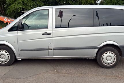 Mercedes-Benz Vito 300.000 km 2.950 &euro; Köln 51061