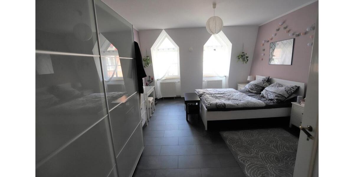 Etagenwohnung Großenhain - 3 Zimmer, 132 m&sup2;, 850&euro; | Angebot:26120395