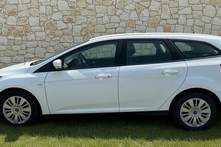 Ford Focus 180.000 km 4.390 &euro; Legau 87764