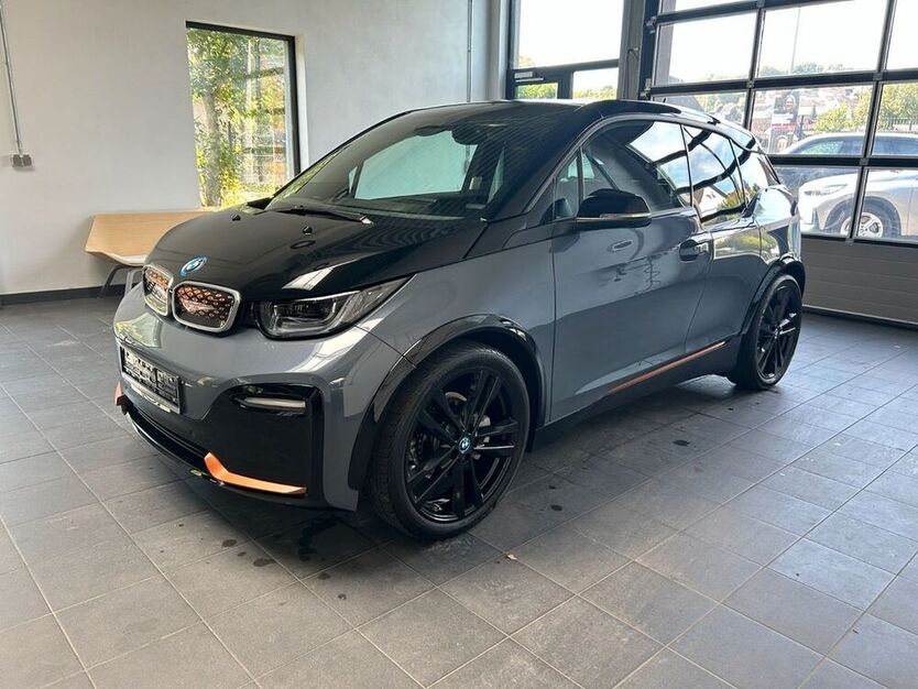 i3